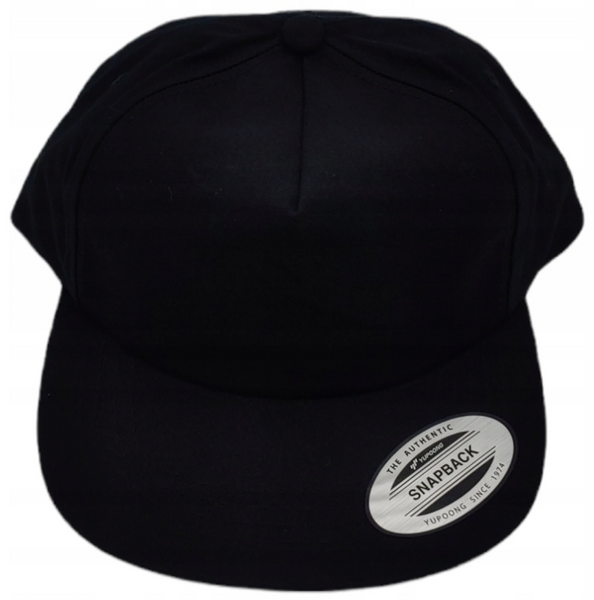 CZAPKA  Z DASZKIEM SNAPBACK CZARNA YUPOONG