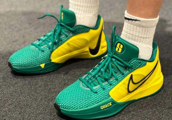 Zielono-Żółte Buty Nike Sabrina 1 The Debut FQ3381-300 48 Damskie