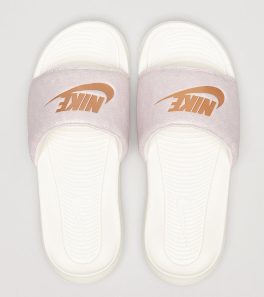 Jasno Fioletowe Klapki Nike DZ3496-100 43 Damskie Victori One Slide