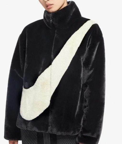 Czarna Kurtka Damska Nike Essentials Futrzana Oversize DO3791-010 L