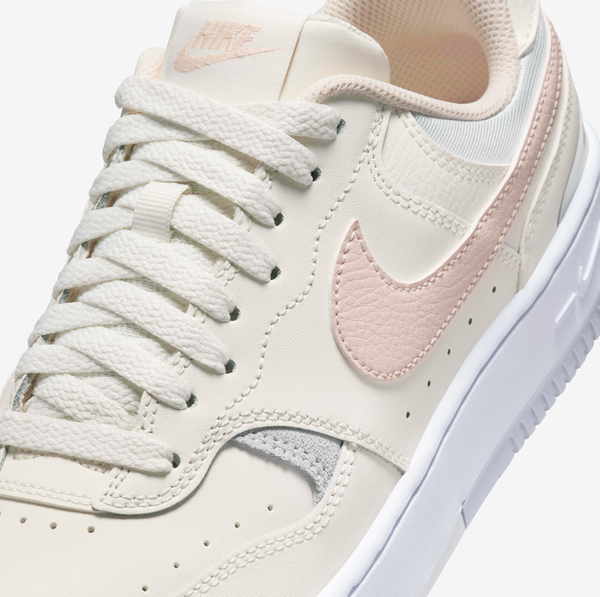 Białe Z Różowym Logo Buty Nike Gamma Force DX9176-111 36,5 Damskie