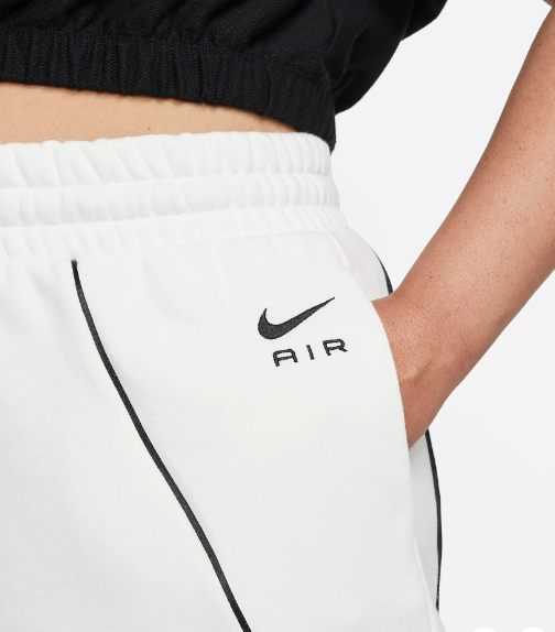 Białe Damskie Szorty Nike Air DV5677133 3X