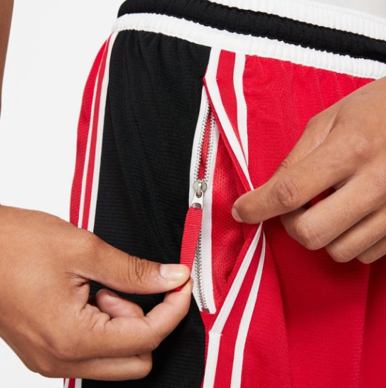 Czerwone Spodenki Nike Dri-FIT DNA+ XS – CV1897-657