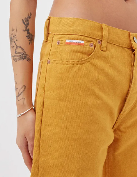 Calvin Klein Spodnie Damskie - Żółte - Rozmiar 28 - Fit Jean - K20K203726ZCE