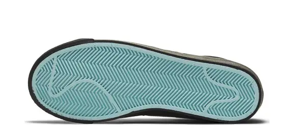 Sneakersy Blazer Mid '77 GS Czarne DD7710-001 r. 36,5