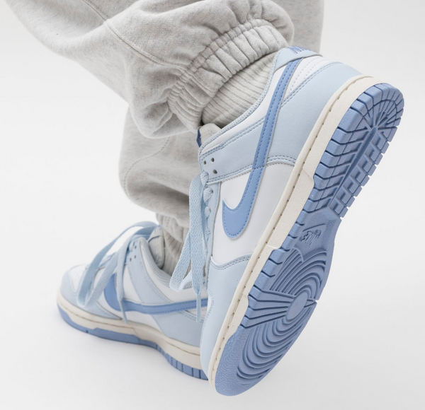 Niebiesko-Białe Buty Nike Dunk Low DD1873-400 42,5 Damskie