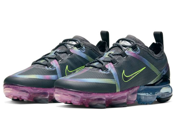 BUTY  NIKE AIR VAPORMAX 2019 20 GS CT9638001 r.37,5