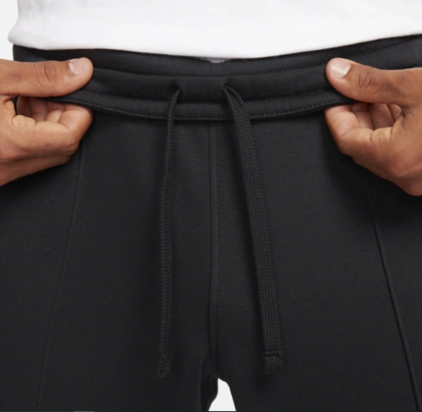 Nike Sportswear Fleece DO0022-010 Spodnie S Czarne