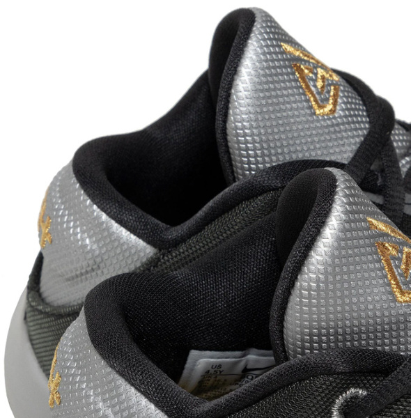 Sneakersy Freak 1 GS Szaro-Czarne BQ5633-050 r. 36