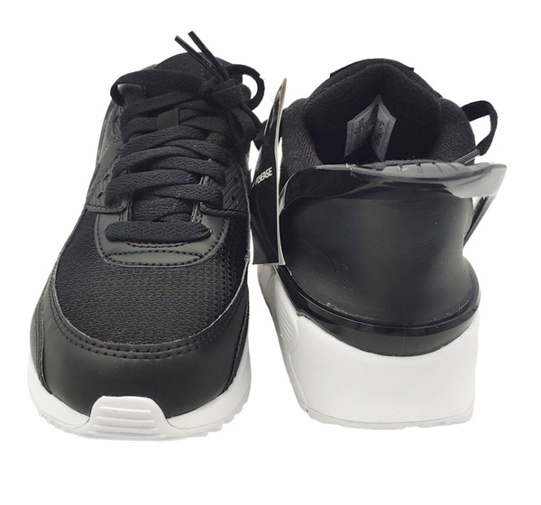 Sneakersy Air Max 90 FlyEase GS Czarne CV0526-003 r. 39