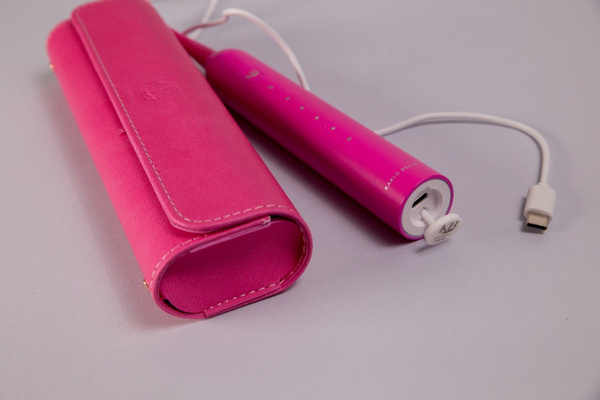 Szczoteczka Soniczna Futerał Końcówki Prezent USB Różowa                                                         Karlo Bella