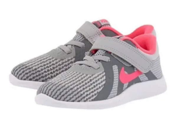 Dziecięce Sneakersy Revolution 4 Multikolor 943308-003 r. 17