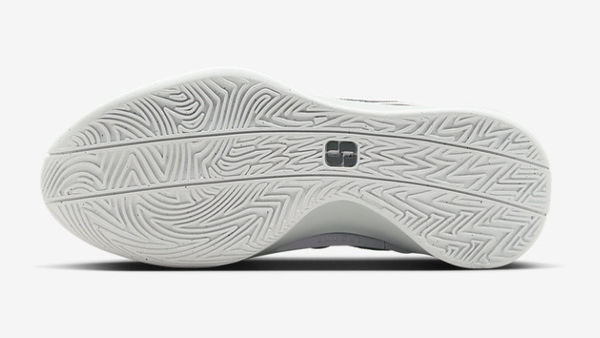 Czarne Buty Nike Sabrina 1 The Debut FQ3381-003 47 Damskie