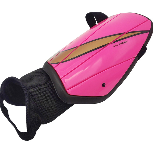 Ochraniacze  Nike Charge Piłkarskie SP2164600 M