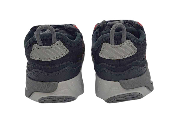 Sneakersy RT Live Czarne CW1620-005 r. 21