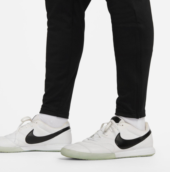Czarne Spodnie Dresowe Nike Dri-FIT Academy BV6920018 XS