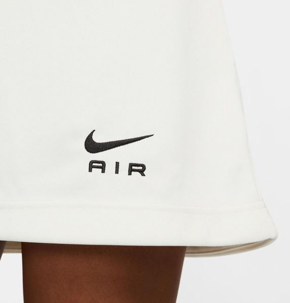 Biała Sukienka Nike Air Longsleeve S DQ6569-133