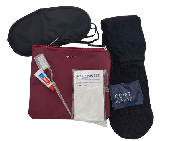 Czerwona Saszetka Podróżna Tumi Delta Air 17x15 cm