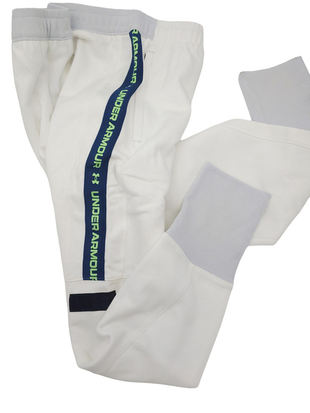 Białe Spodnie Joggersy Under Armour Accelerate ColdGear 1356770-100 L