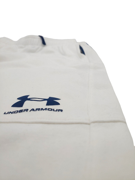 Białe Spodnie Joggersy Under Armour Accelerate ColdGear 1356770-100 L