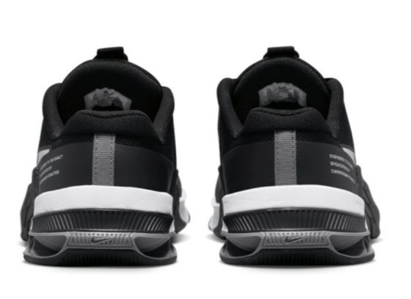 Czarne buty treningowe Nike Metcon 8 W DO9327-001 43 męskie