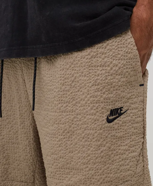 Beżowe Spodnie Joggersy Nike Sportswear Tech Essentials DQ4324-247 L