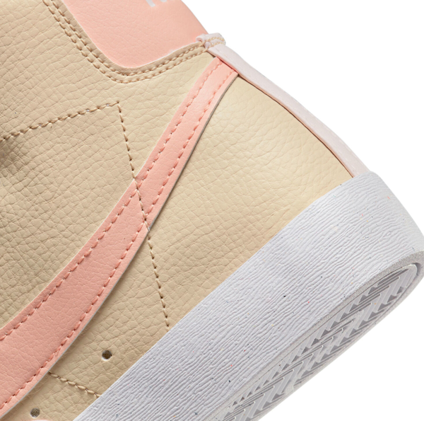 Beżowe Z Różowym Buty Nike Blazer Mid '77 FB0780-100 44,5 Damskie