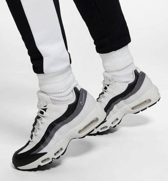 Czarne Damskie Spodnie Dresowe Nike Air BV4775010 XL