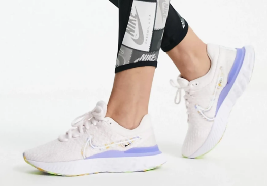 Różowe Buty Nike React Infinity DO9477-600 42,5 Damskie