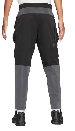 Czarne Spodnie Męskie Nike Tech Pack Cargo DO4884010 r. 34