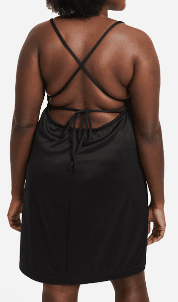 Czarna Sukienka Nike Sportswear Plus Size 2X DH3017-010